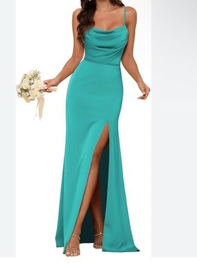NWT LE CHATEAU Teal Maxi 👗